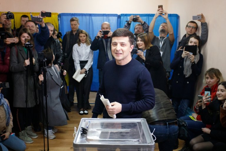 'Ze style' and fashion mistakes: how the elected president of Ukraine