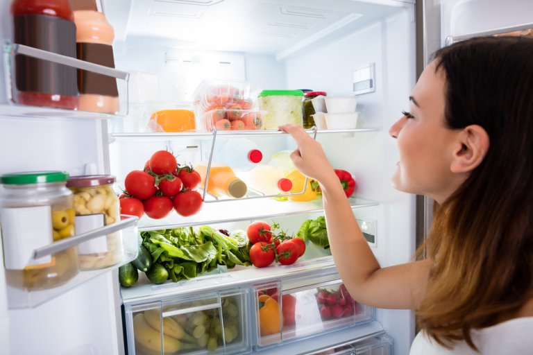 Experts have figured out where 80 of bacteria start in every refrigerator