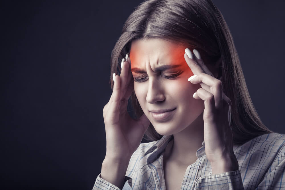Почему голова у женщин болит чаще чем у мужчин